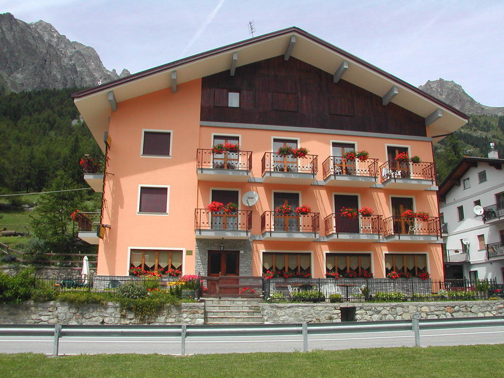Albergo Valentino Bionaz Luaran gambar